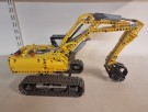 42006 - Excavator fra 2013 (med 8293 - Power Functions) thumbnail