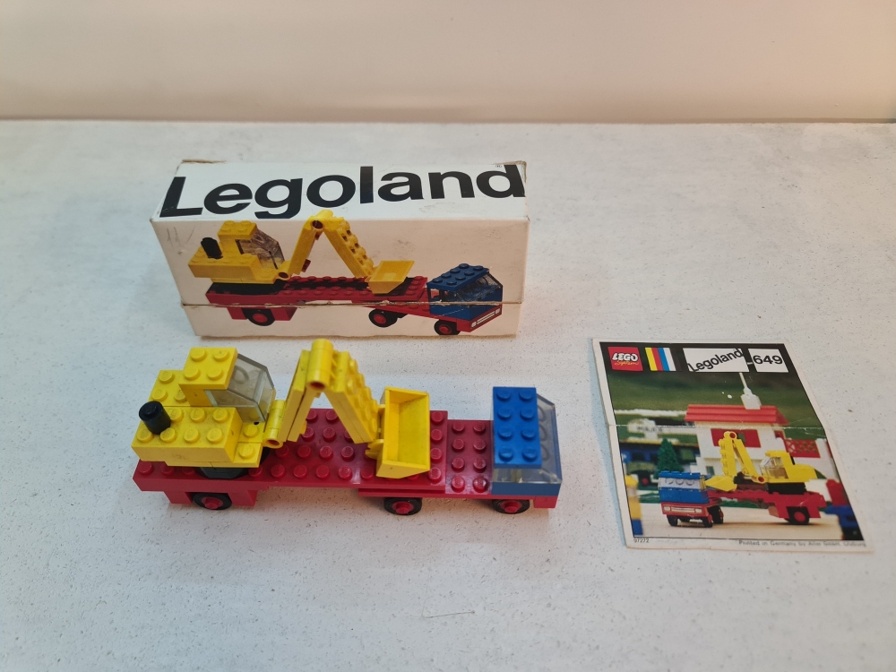 Sett 649 fra Lego Legoland serien.
Pent sett. Komplett med manual og eske.