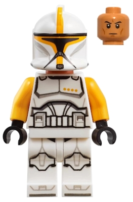 Clone Trooper Commander (Phase 1) - Bright Light Orange Arms, Nougat Head
Komplett i god stand.