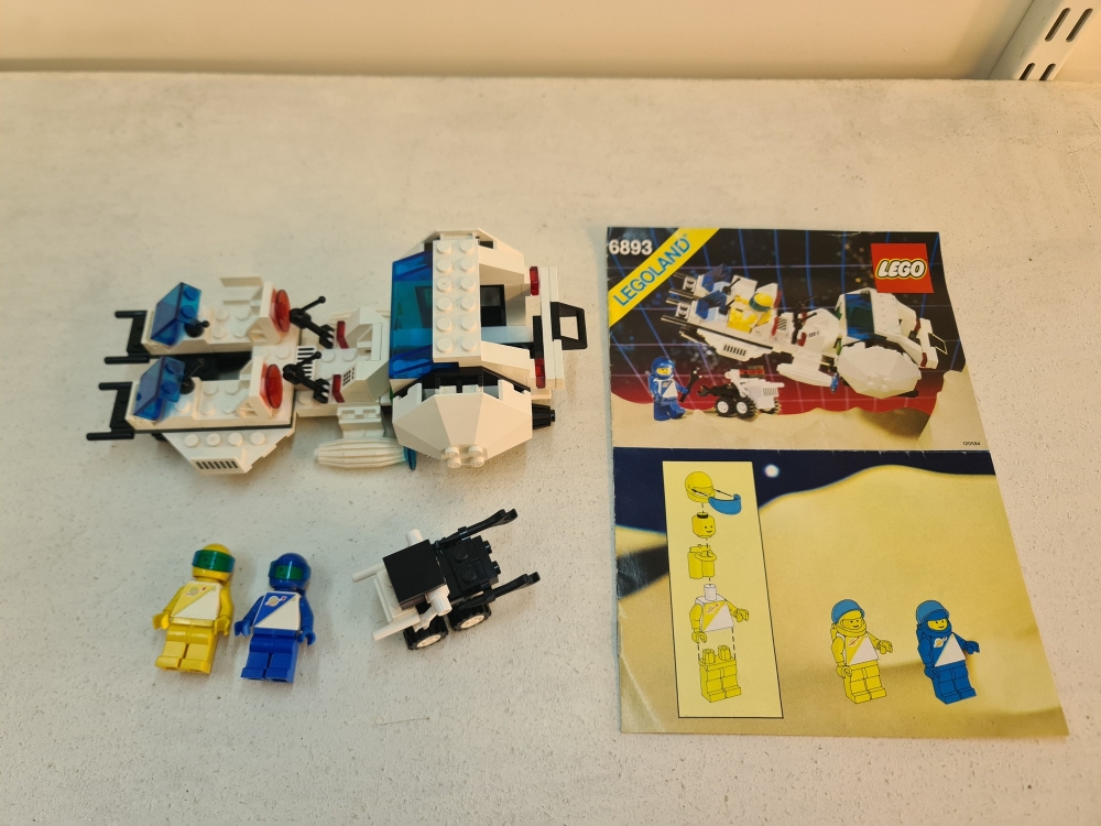 Sett 6893 fra Lego Space : Futuron serien.
Meget pent.
Komplett med manual.