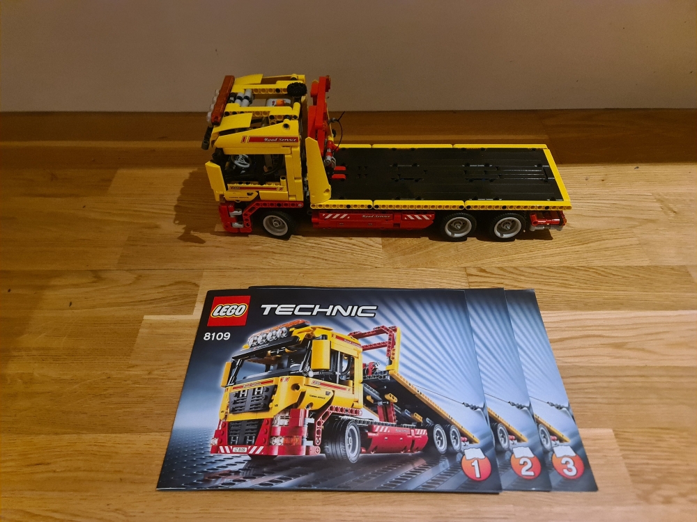 Sett 8109 fra Lego Technic serien.
Komplett i god stand.