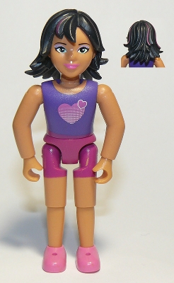 Belville Female - Magenta Shorts, Dark Purple Top with Hearts, Dark Pink Shoes, Black Hair with Dark Pink Streaks
Komplett i god stand.