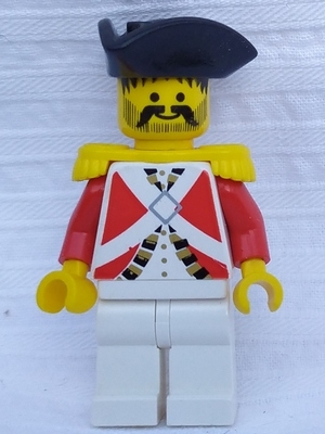 Imperial Guard - Officer
Komplett i god stand.