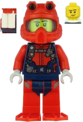 Scuba Diver - Male, Smirk, Red Helmet, White Air Tanks, Red Flippers
Komplett i god stand.