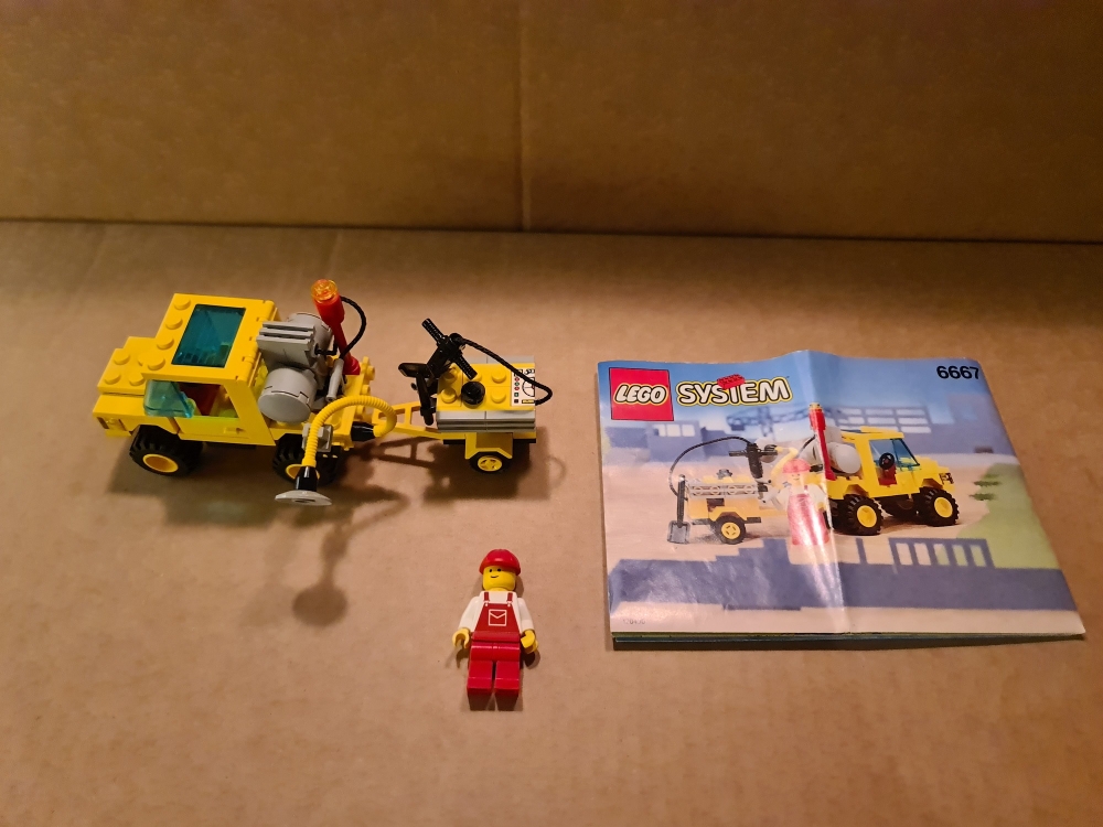 Sett 6667 fra Lego Classic Town serien.
Pent sett. 
Komplett med manual.