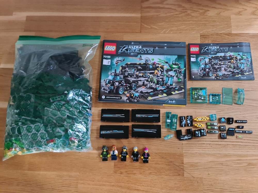 Sett 70165 fra Lego Ultra Agents serien.
Flott sett. 
Komplett med manualer.