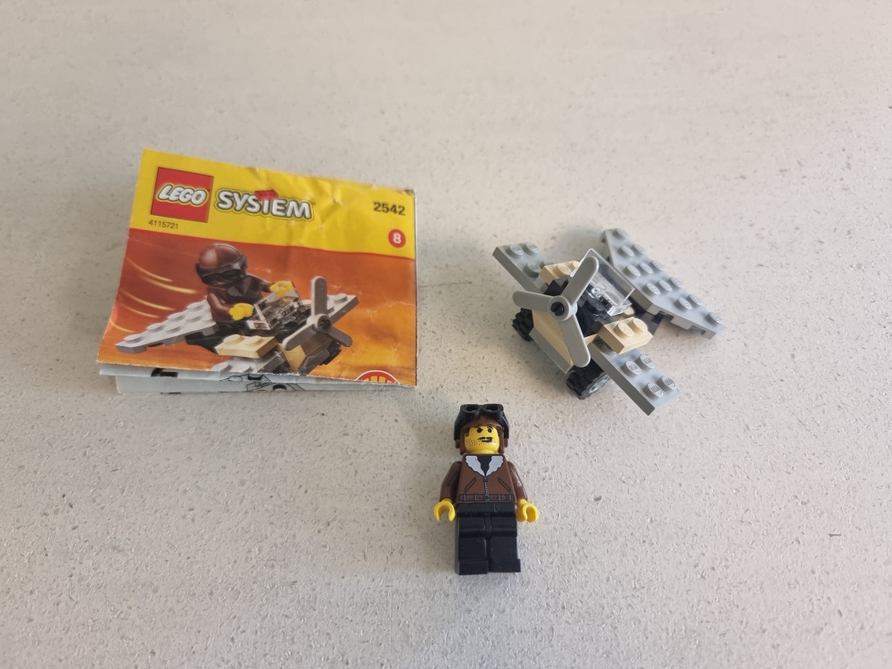Sett 2542 fra Lego Adventurers : Desert serien.
Pent sett.
Komplett med manual.