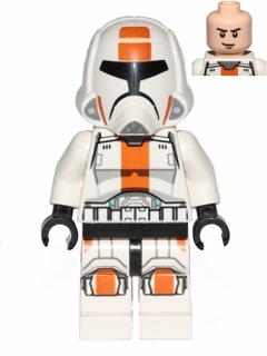 Republic Trooper
Komplett. Sprekk i torso.