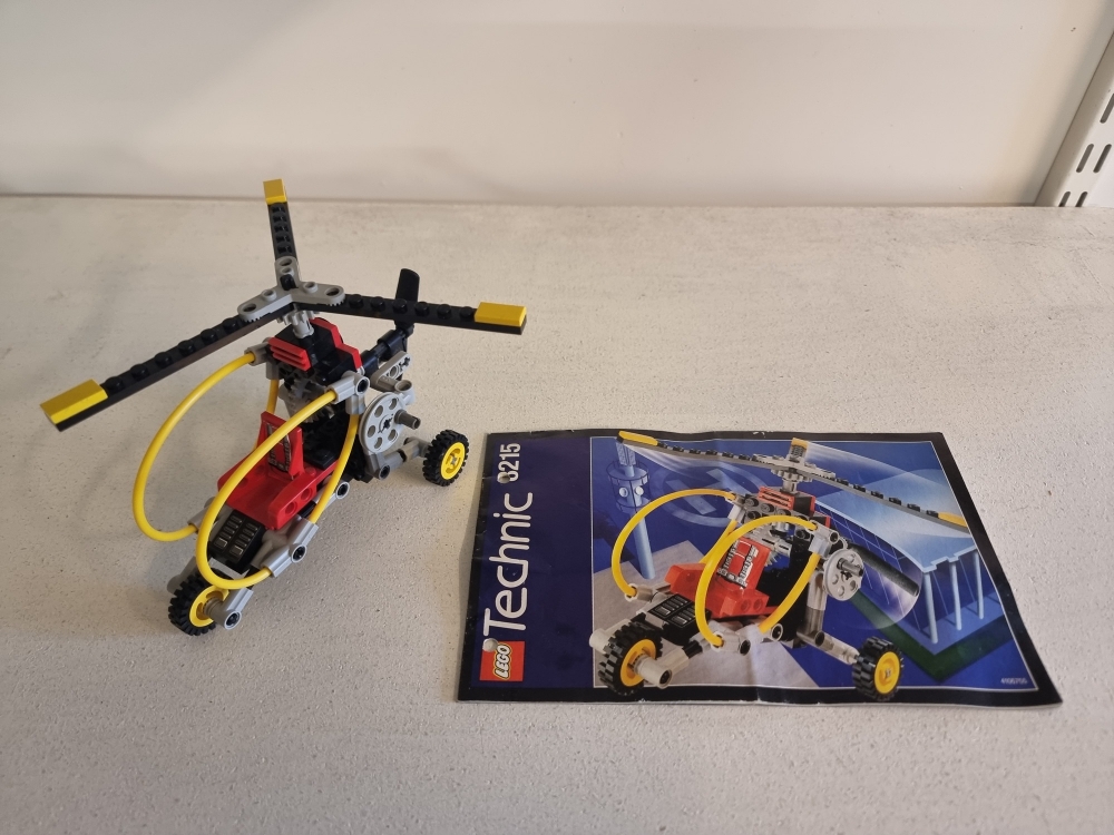 Sett 8215 fra Lego Technic serien.
Flott sett.
Komplett med manual.