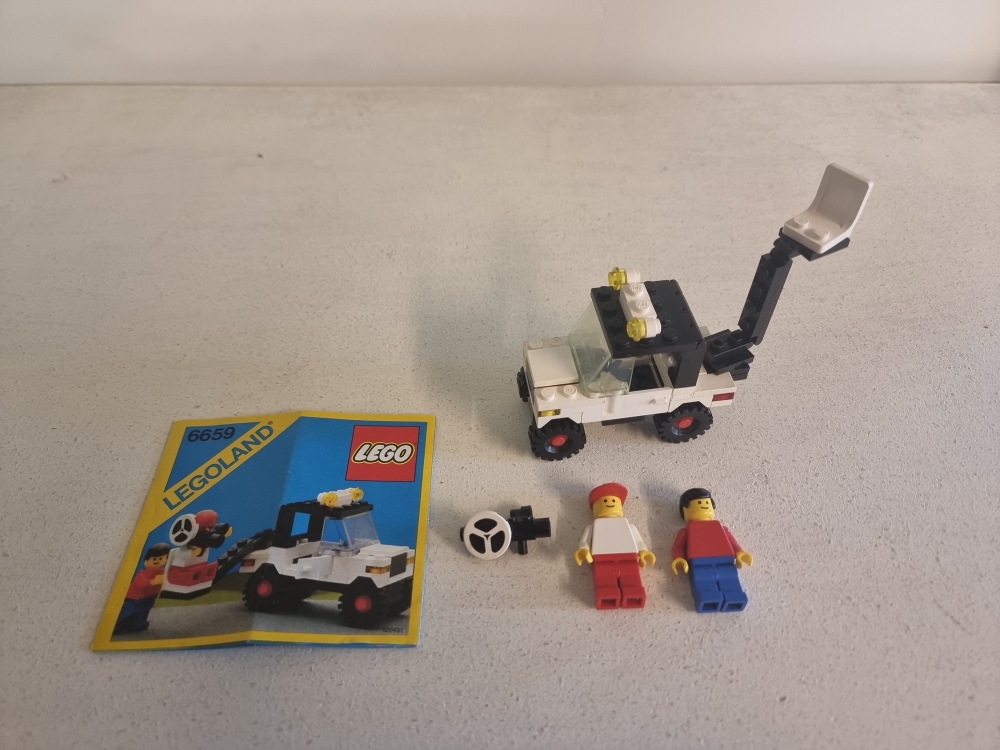 Sett 6659 fra Lego Classic Town serien.
Pent sett. Komplett med manual.