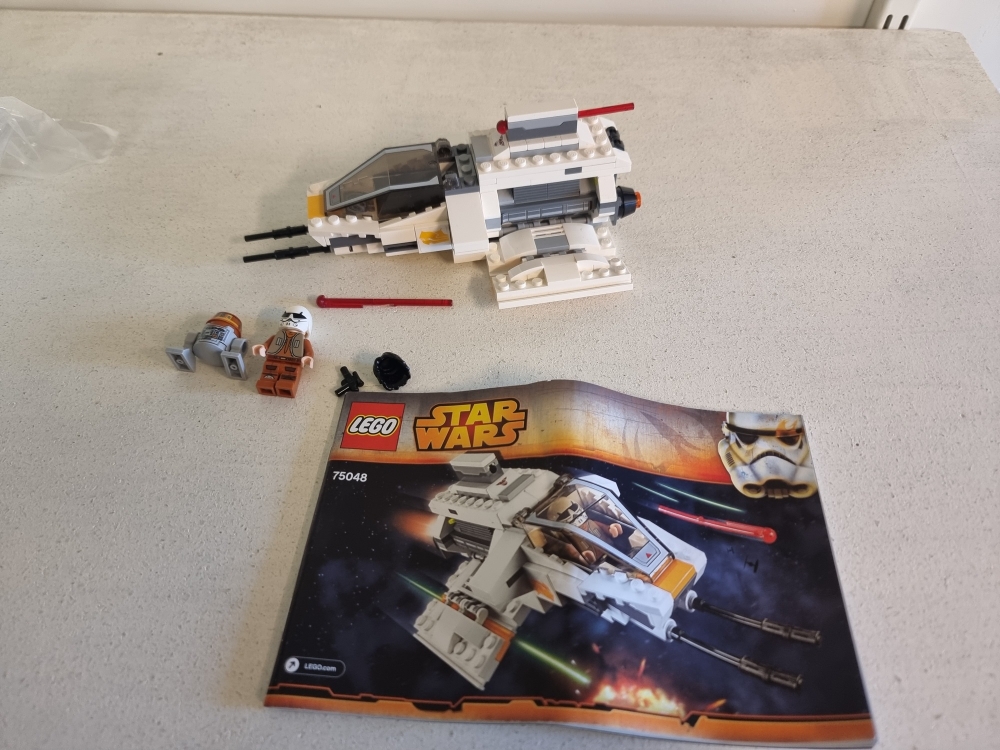 Sett 75048 fra Lego Star Wars : Star Wars Rebels serien.
Pent brukt sett.
Komplett med manual.
