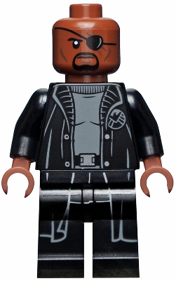 Nick Fury - Gray Sweater and Black Trench Coat, Shirt Tail
Komplett i god stand.
