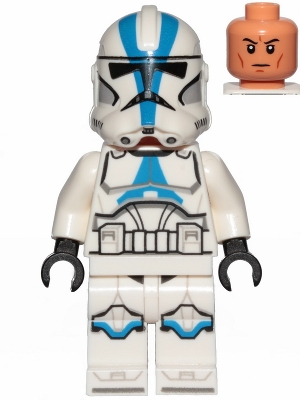 Clone Trooper, 501st Legion (Phase 2) - White Arms, Nougat Head
Komplett i god stand.