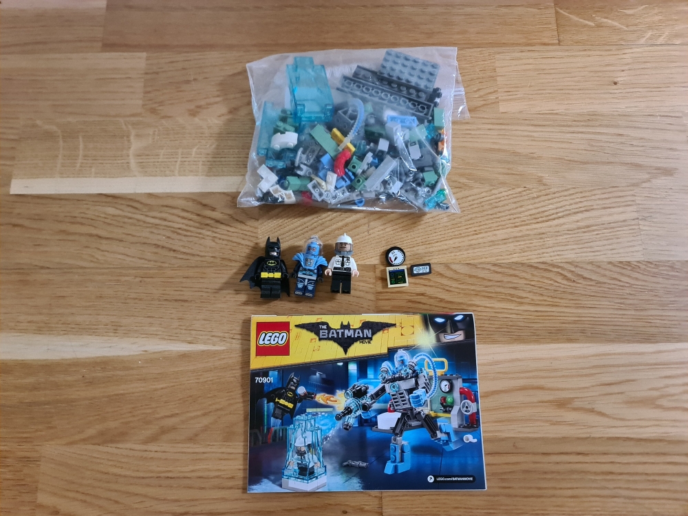 Sett 90901 fra Lego Super Heroes : The Lego Batman Movie serien.
Som nytt.
Komplett med manual.