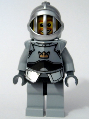 Fantasy Era - Crown Knight Plain with Breastplate, Grille Helmet, Beard Around Mouth
Komplett i god stand.