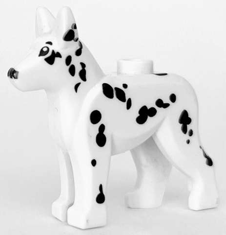 Dog, Alsatian / German Shepherd with Black Eyes, Nose and Spots Pattern
I god stand.