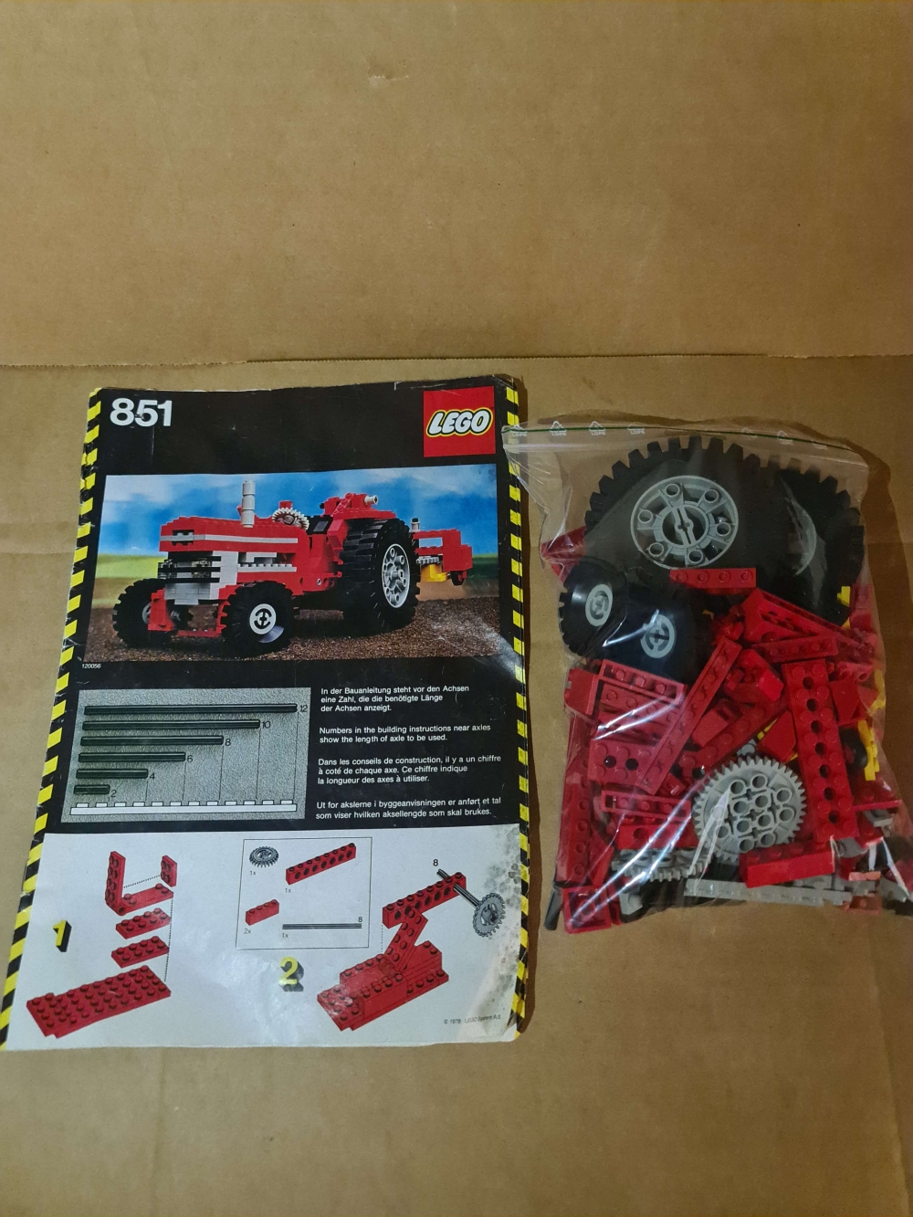 Sett 851 fra Lego Technic serien.
Fint sett. Komplett med manual.
