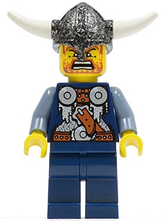 Viking Blue Chess Pawn - Horns Glued to Helmet
Komplett i god stand. Horn er ikke limt.