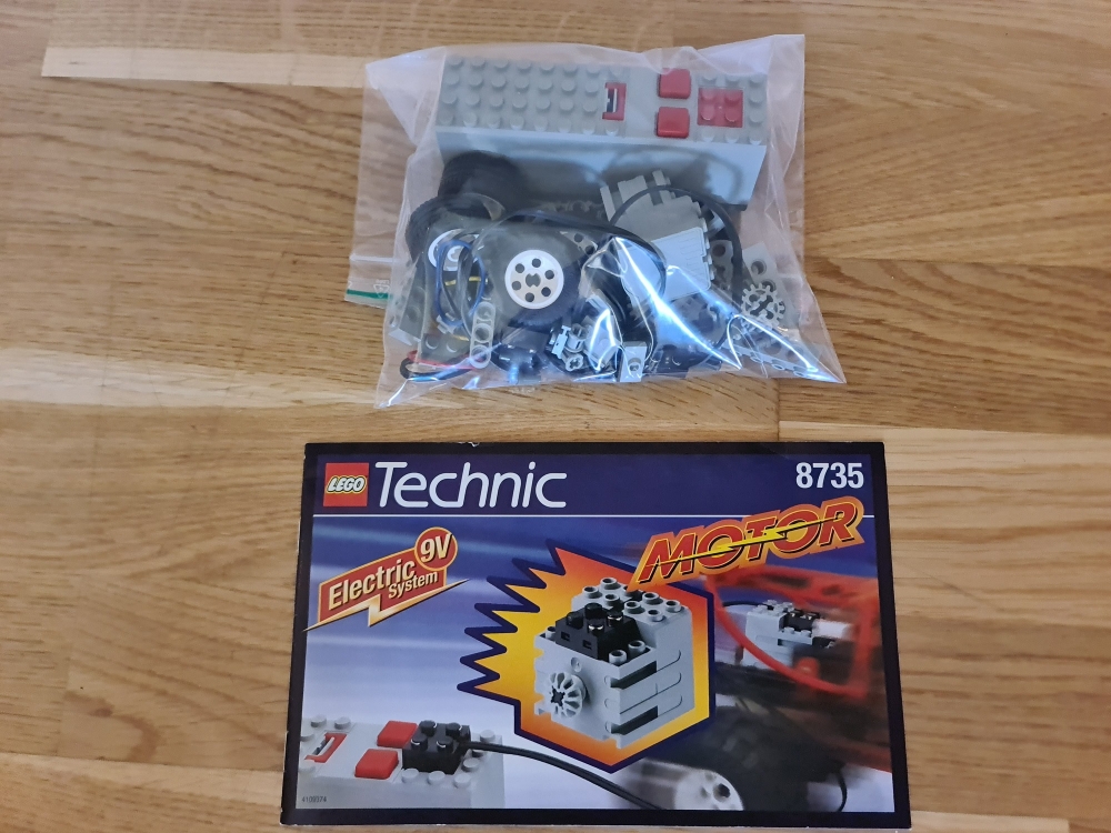 Sett 8735 fra Lego Technic serien.
Meget pent. Testet og fungerer.
Komplett med manual.