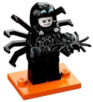 Spider Suit Boy, Series 18 (Complete Set with Stand and Accessories)
Komplett i god stand.