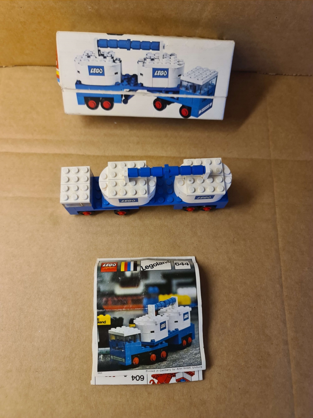 Sett 644-1 fra Lego Legoland serien.
Fint sett. Komplett med manual og eske.