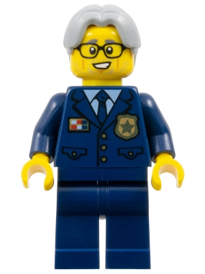 Police Chief - Percival Wheeler
Komplett i god stand.