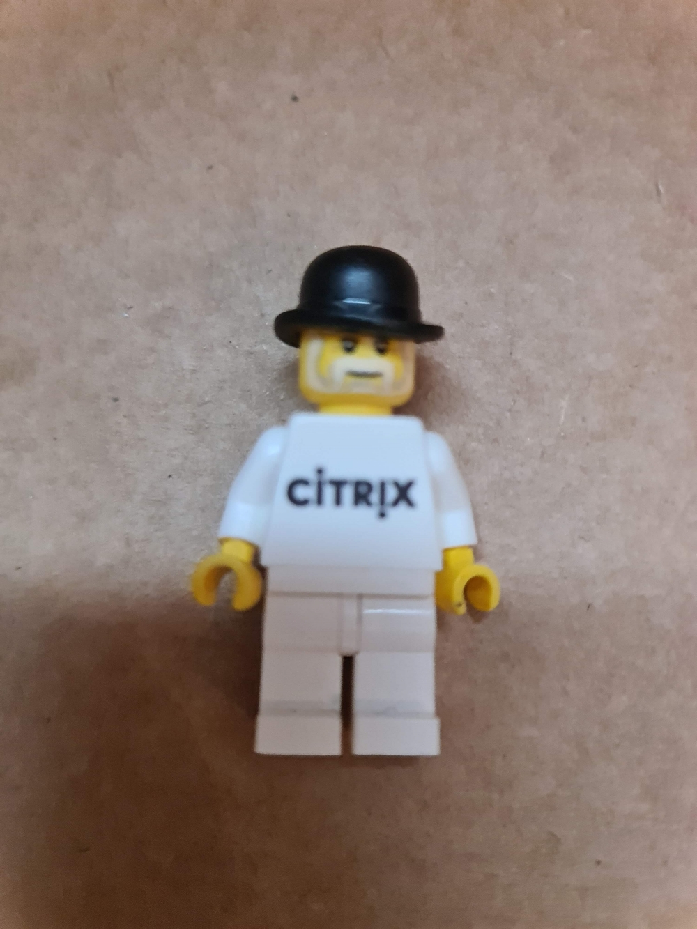 Kul promotinal Citrix minifigure. 
Sjelden figur. Gitt til Citrix ansatte ved Citrix Synergy 2016 i Las Vegas.
Perfekt stand.