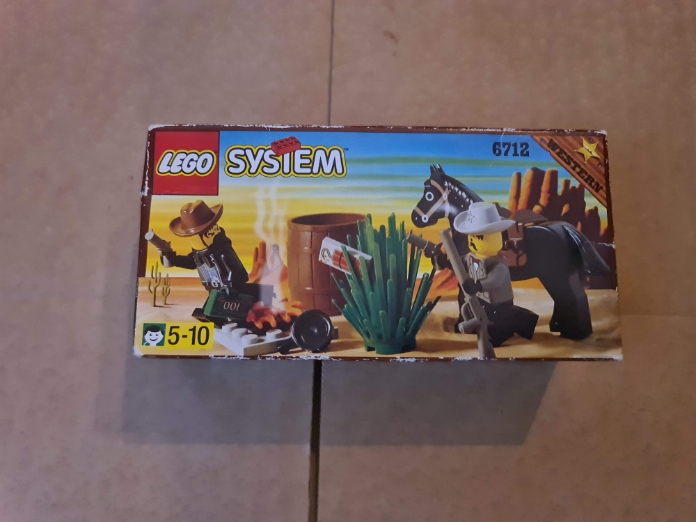 Sett 6712 fra Lego Western : Cowboys serien.
Nytt og forseglet.