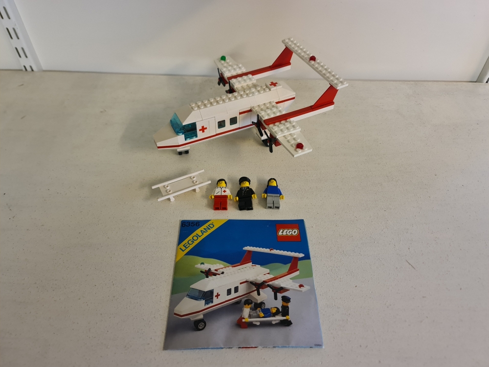 Sett 6356 fra Lego Classic Town serien.
Nydelig sett. Komplett med manual.