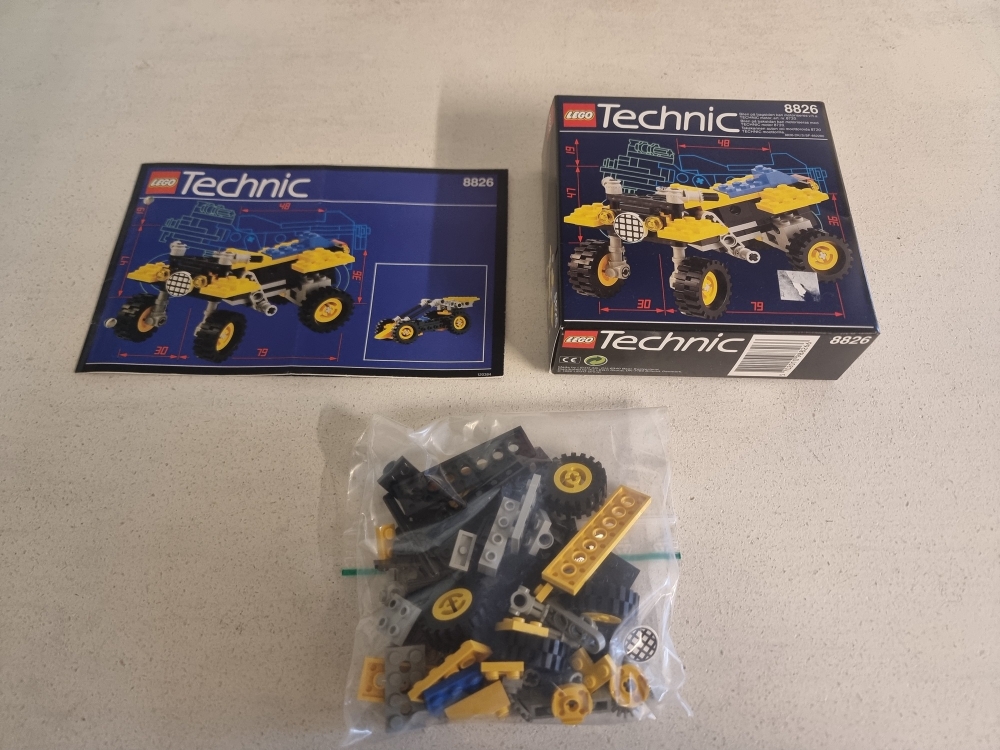 Sett 8826 fra Lego Technic serien.
Pent sett.
Komplett med manual.