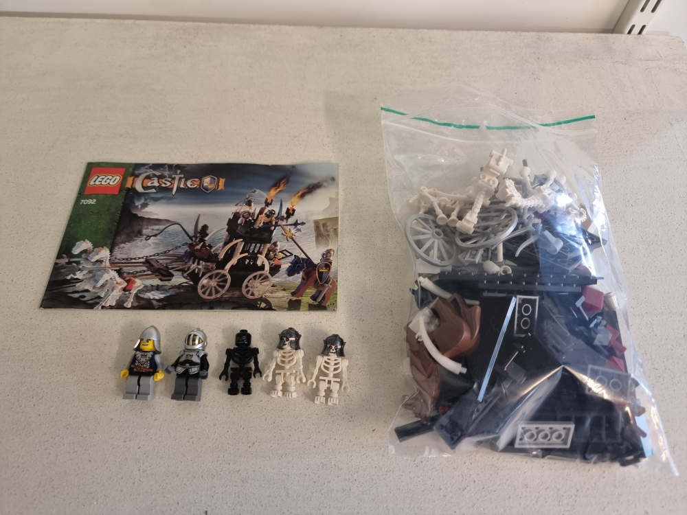 Sett 7092 fra Lego Castle : Fantasy Era serien.
Som nytt.
komplett med manual.