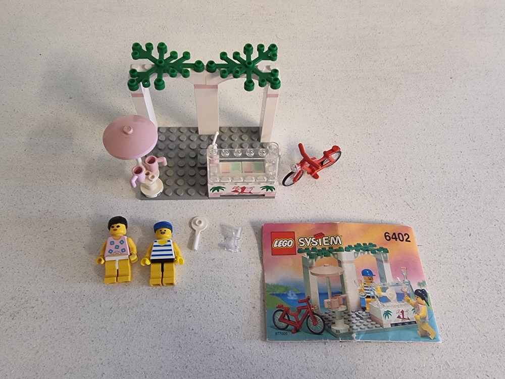 Sett 6402 fra Lego Paradisa serien
Flott sett. 
Komplett med manual.
